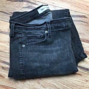 Faded Black True Skinny Super High Rise Jean (32R)